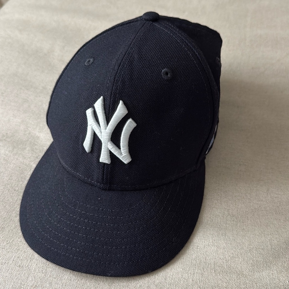 New Era New York Yankees World Series 2000 Subway Series Side Patch
